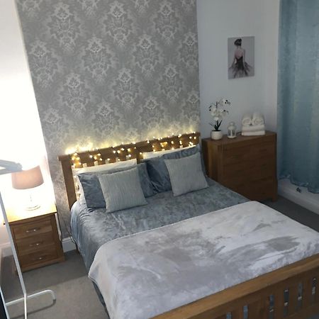 Stylish 91Sqm Victoria 2 Bedroom Apartment Bristol Dış mekan fotoğraf